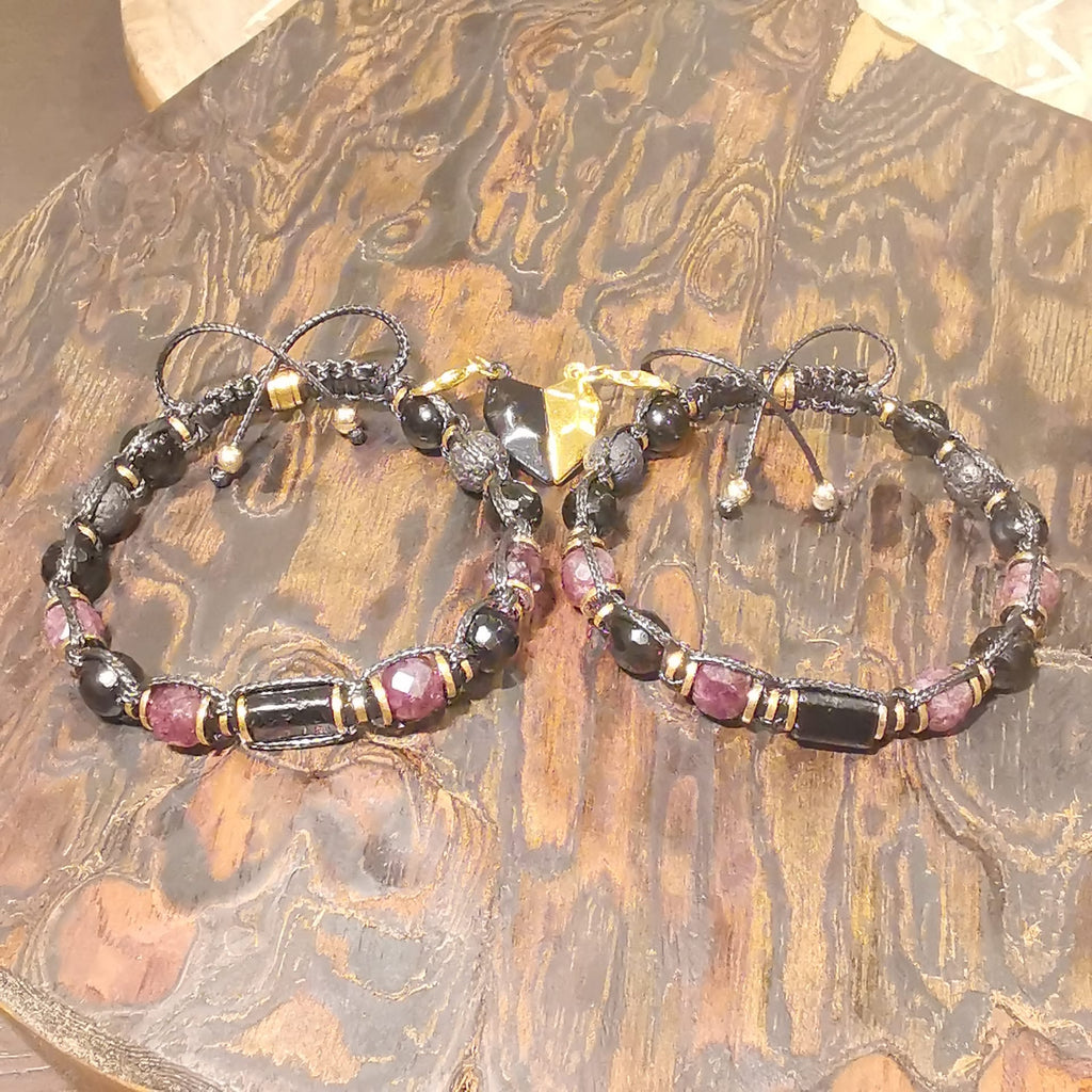 Black Tourmaline, Garnet, Black Agate, Lava, Onyx Bracelet "Stone Valor" 505